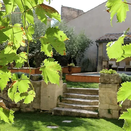 Dorpsvilla - Paul Trois Chateaux